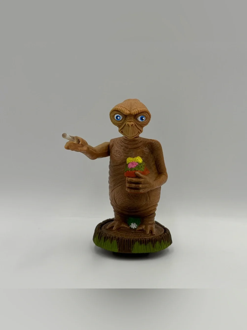 RARE Vintage Hershey Foods E.T. Extra Terrestrial Movie Toy Figurine 4